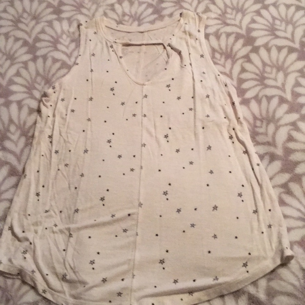 5/$15 Off white or cream tank top